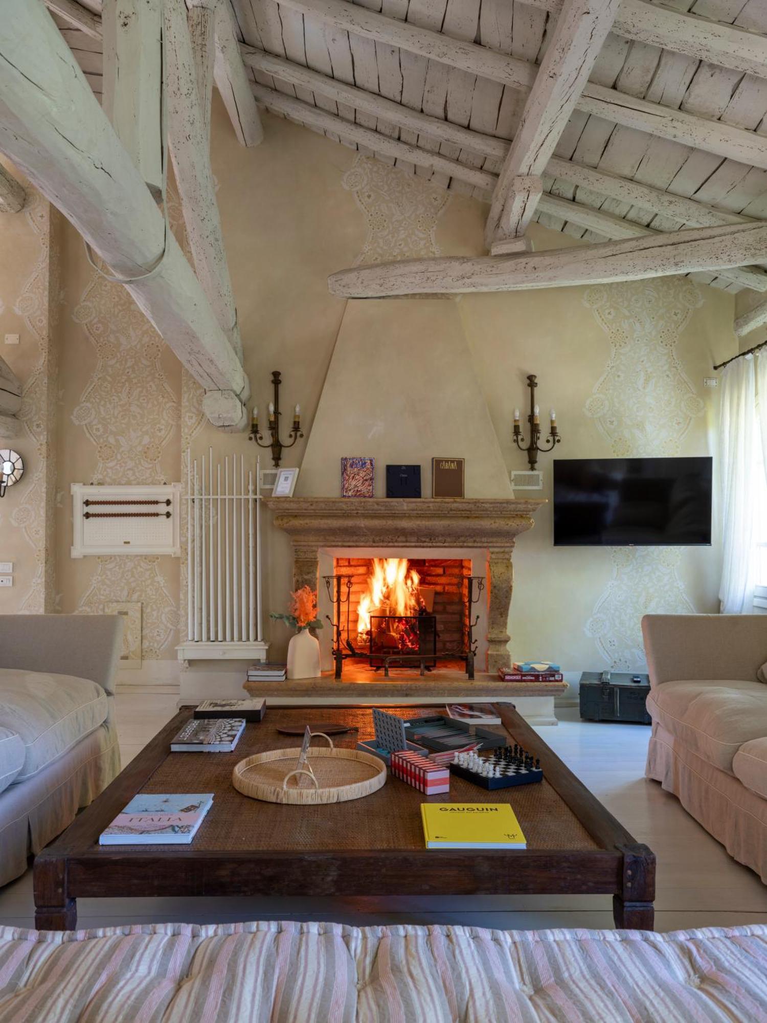 Elizabeth Country House, A Member Of Design Hotels Minerbio Exterior foto